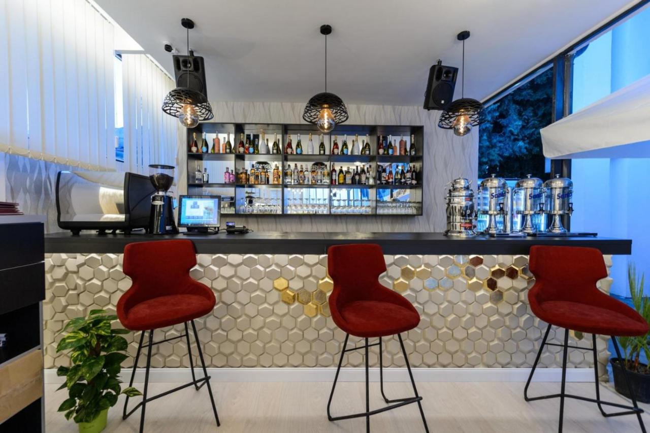Casa On Hotel Navodari Ngoại thất bức ảnh
