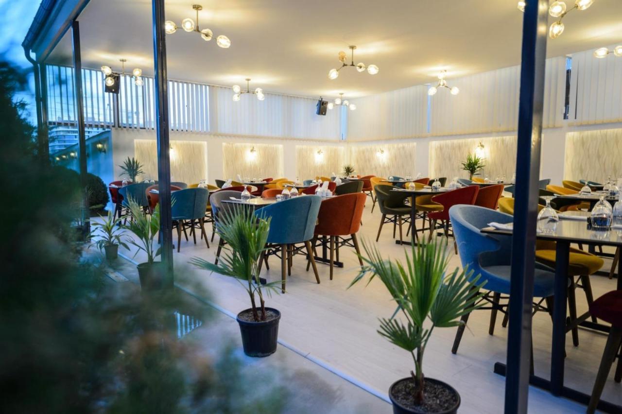 Casa On Hotel Navodari Ngoại thất bức ảnh