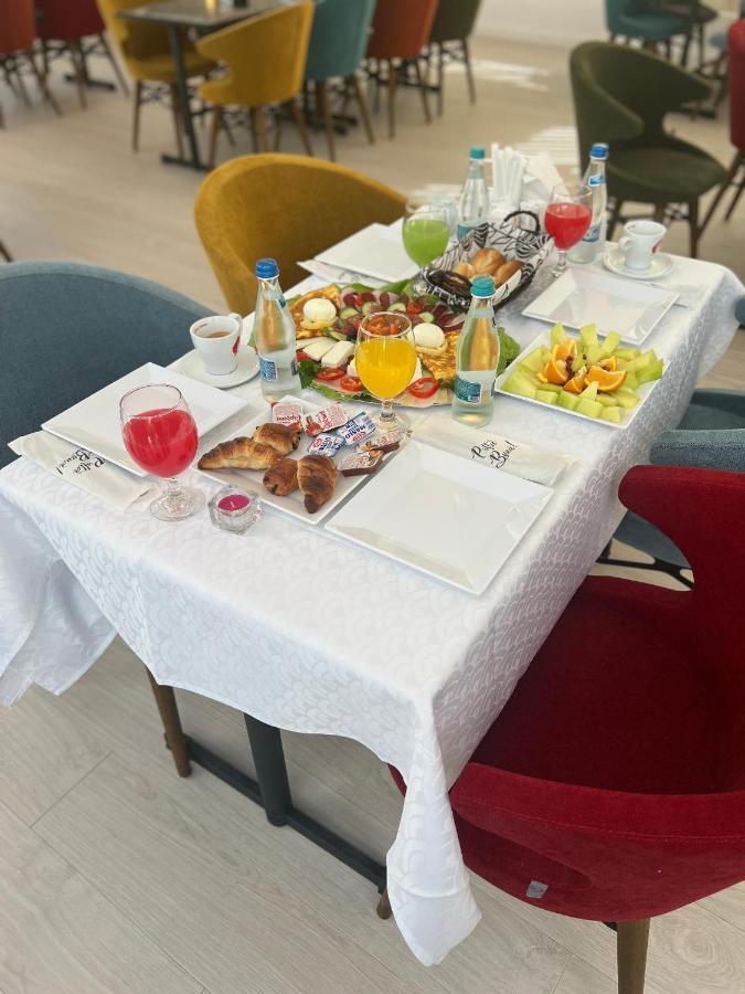 Casa On Hotel Navodari Ngoại thất bức ảnh
